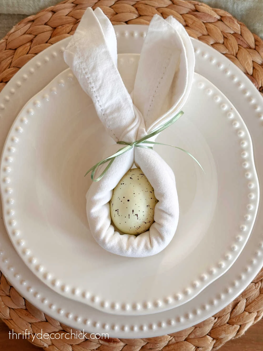 DIY bunny ear napkin
